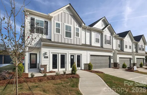 2019 Bayou Trace DR, Charlotte, NC 28262