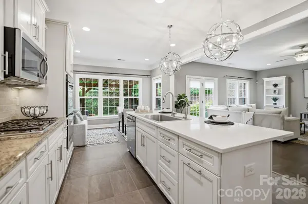 5109 Pansley DR, Charlotte, NC 28226