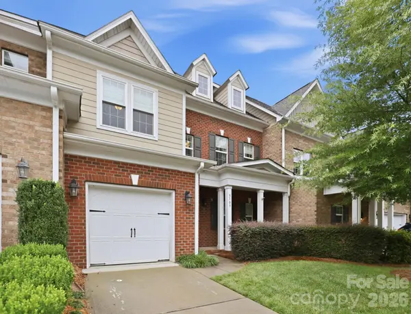 5109 Pansley DR, Charlotte, NC 28226