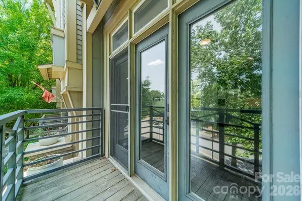 820 Garden District DR, Charlotte, NC 28202
