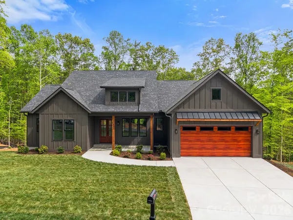 164 Reserve WAY, Hendersonville, NC 28792