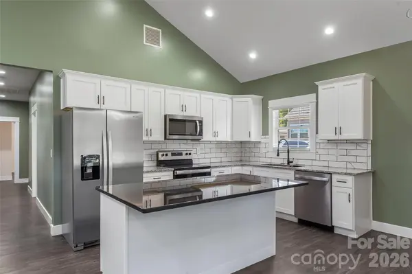 364 Carolina Avenue AVE #2, Marion, NC 28752