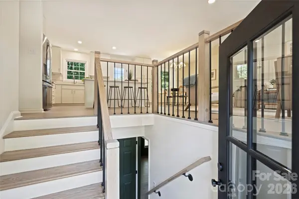 7420 Castlebar RD, Charlotte, NC 28270
