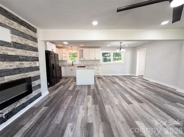 4030 Angus DR, Gastonia, NC 28056