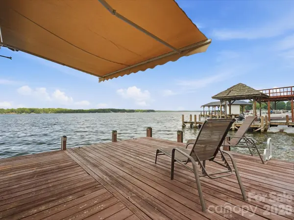 562 Lake Head RD, Norwood, NC 28128