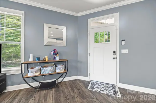 1095 Chicory TRCE, Lake Wylie, SC 29710