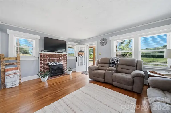 4039 Hartland RD, Lenoir, NC 28645