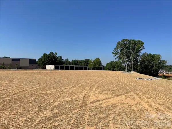 774 South Main ST, Troutman, NC 28166