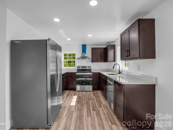 221 New Hampshire ST, Spindale, NC 28160
