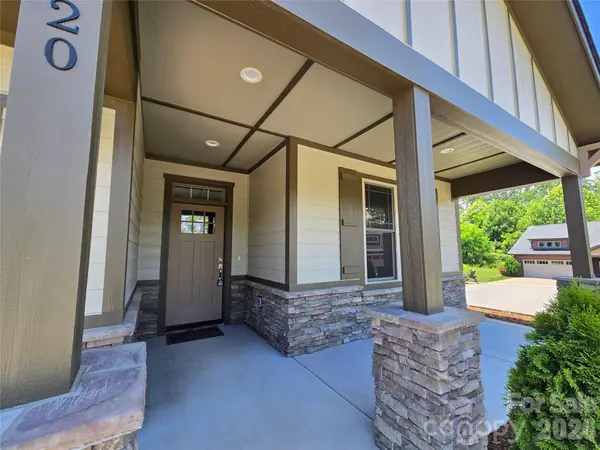 16 Craftsman Overlook RDG #27, Arden, NC 28704