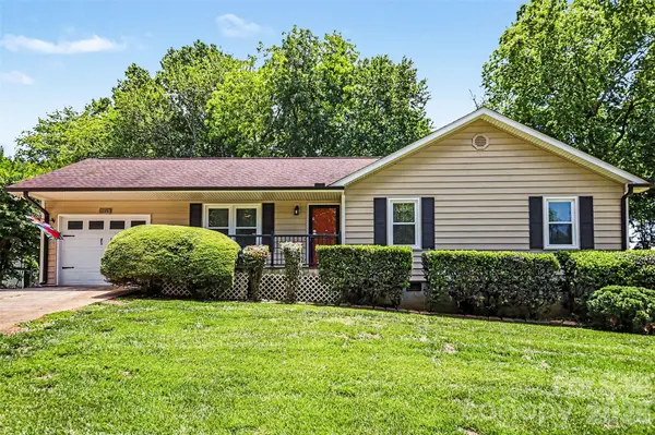 115 Cartway LN,  Statesville,  NC 28625