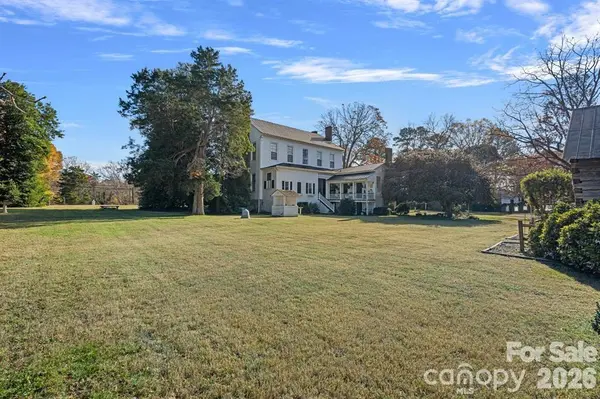 104 Leslie LOOP, Mooresville, NC 28115