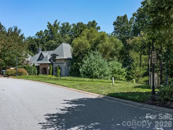 19 Mountain Orchid WAY #77, Arden, NC 28704