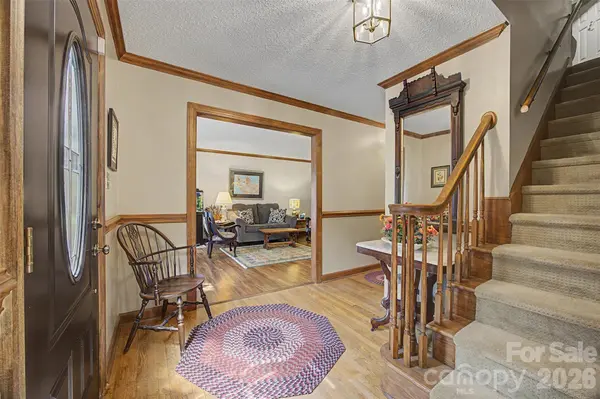402 S Providence RD, Waxhaw, NC 28173