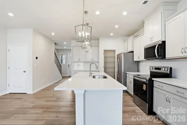 2540 Hedgecliff RD, Kannapolis, NC 28025