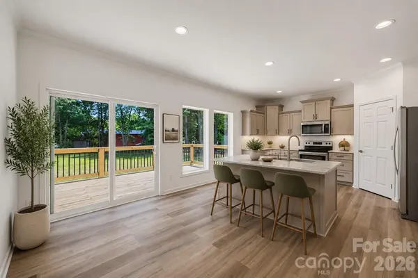 109 Sarah AVE, Newton, NC 28658