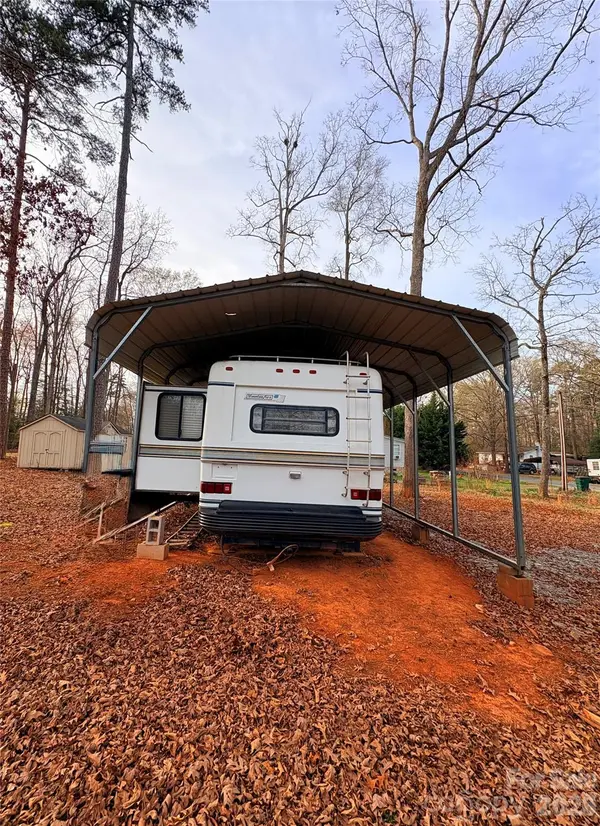 145 Paradise DR, Salisbury, NC 28146