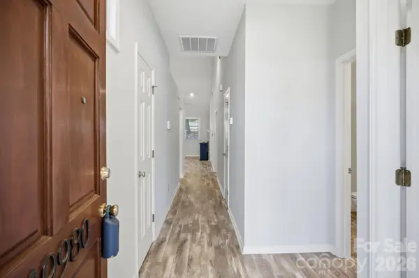 19980 Oak Leaf CIR, Cornelius, NC 28031