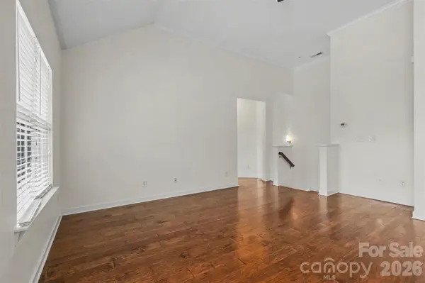 15323 Barossa Valley ST, Charlotte, NC 28277