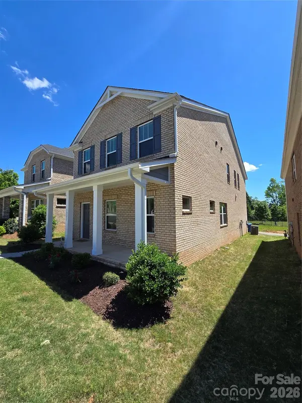1221 Colgher ST, Charlotte, NC 28227