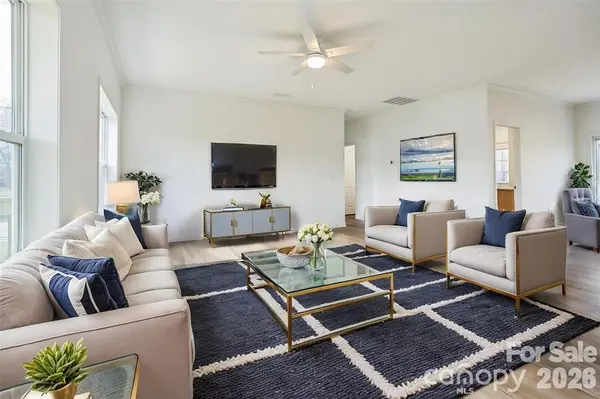 111 Sarah AVE, Newton, NC 28658