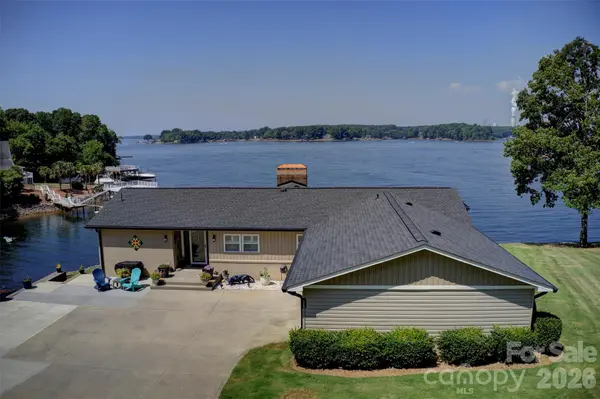 117 Summersong LN, Mooresville, NC 28117
