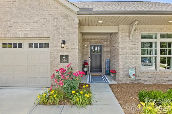 314 Lifestyle CT, Gastonia, NC 28056