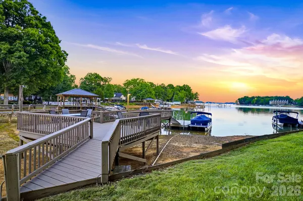 8188 Normandy RD, Denver, NC 28037