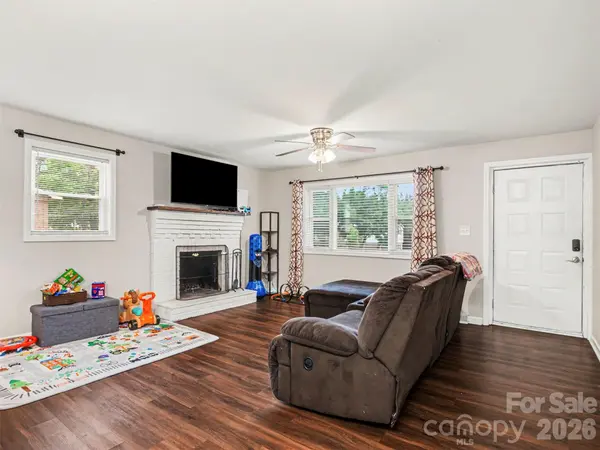 325 Amber CT SW, Concord, NC 28025
