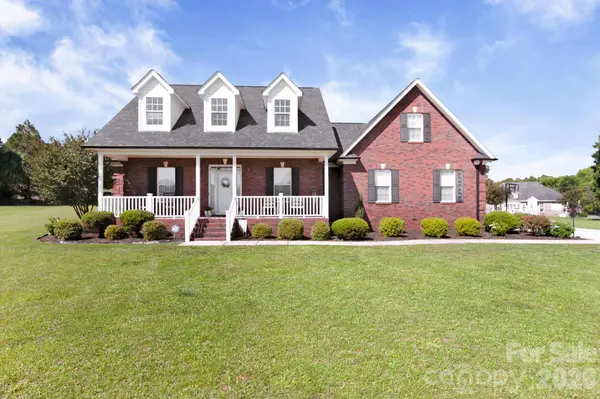 2318 Cardinal Ridge LN, Wingate, NC 28174