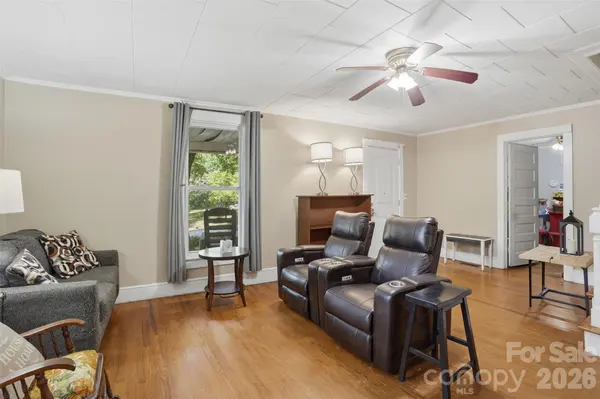 1815 Hemlock AVE, Gastonia, NC 28054