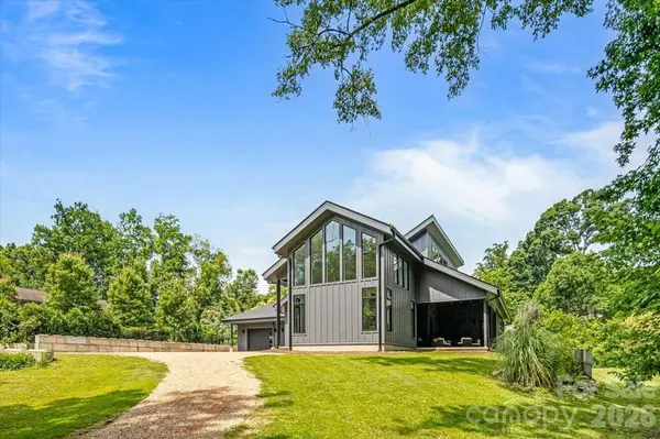 3304 Mar Vista CIR, Charlotte, NC 28209