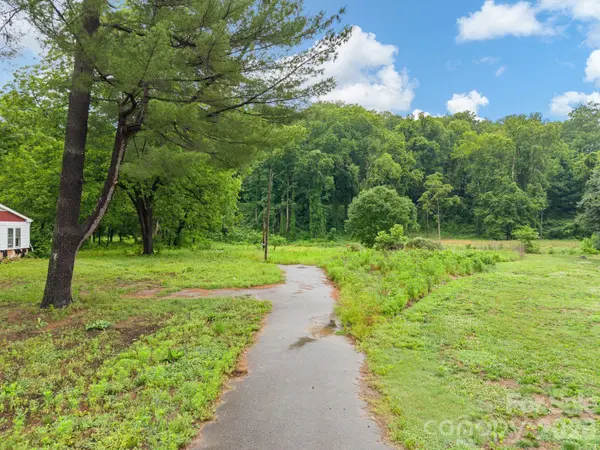 450 Orchard ST, Old Fort, NC 28762