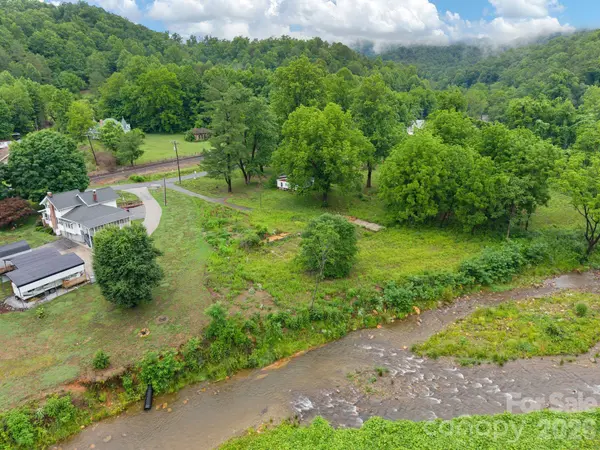 450 Orchard ST, Old Fort, NC 28762