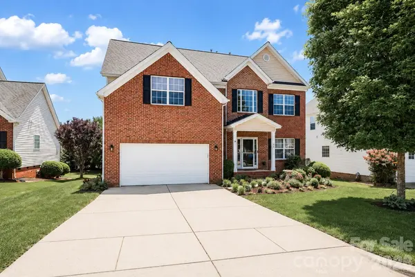 106 Planters DR, Statesville, NC 28677