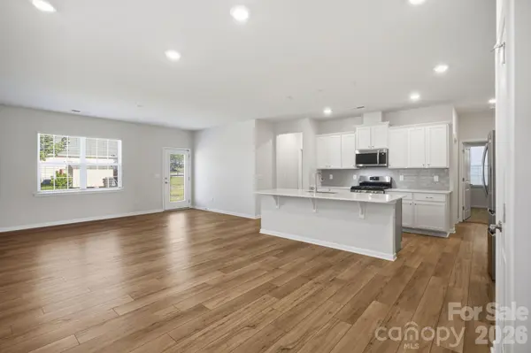 174 White Apple WAY, Statesville, NC 28625