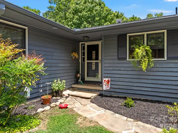 707 Dogwood TRL, Tryon, NC 28782