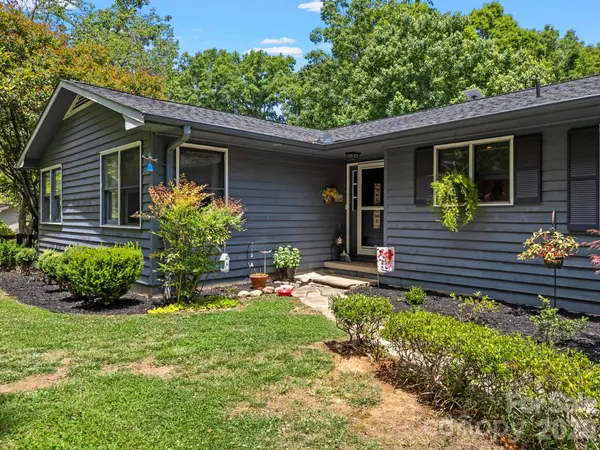 707 Dogwood TRL, Tryon, NC 28782