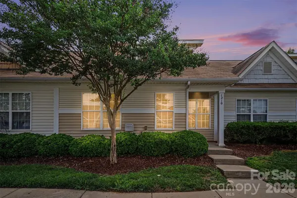 1210 Sheldon Brook LN, Fort Mill, SC 29707