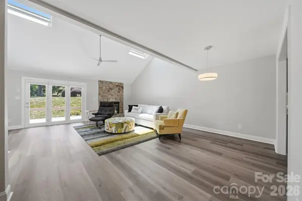 3677 Rock Bridge DR NE, Conover, NC 28613