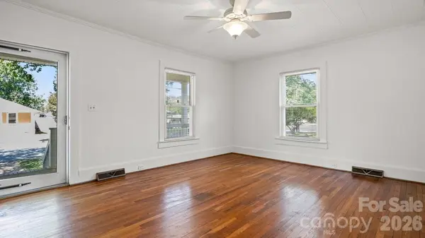 110 Globe ST, Mount Holly, NC 28120