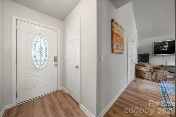 3072 Point Clear DR, Tega Cay, SC 29708