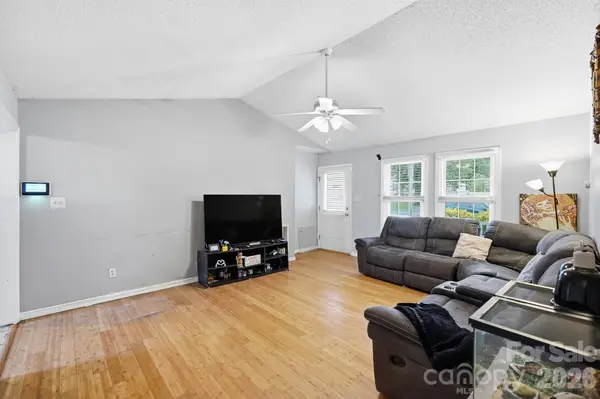 1114 Lakeview ST, Kannapolis, NC 28083