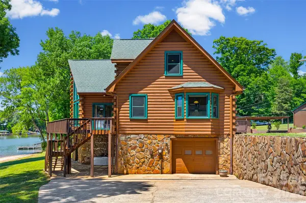 3805 Marwick RD, Charlotte, NC 28278