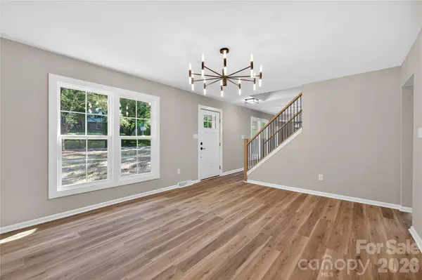 7407 Limerick DR, Charlotte, NC 28270