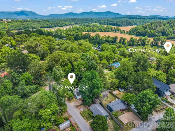 99999 Peace ST #18A, Asheville, NC 28806
