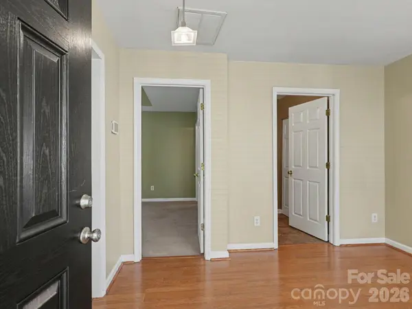 8339 Brickle LN, Huntersville, NC 28078