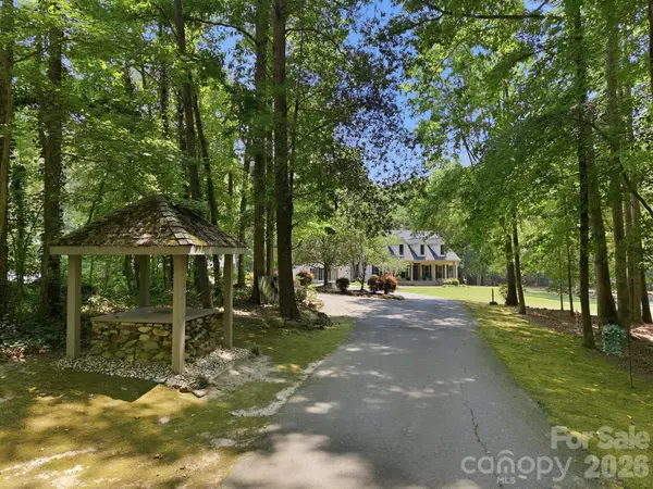 5865 Faith RD, Salisbury, NC 28146