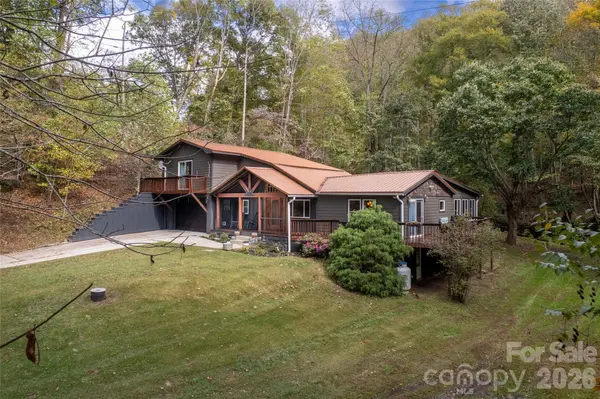 214 Chin Tree RD, Sylva, NC 28779
