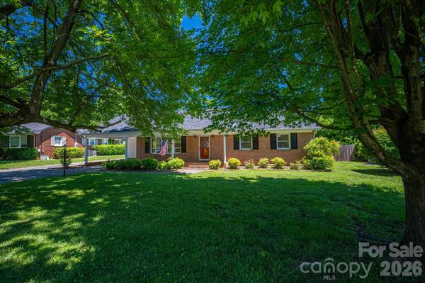 1920 Echo LN, Gastonia, NC 28052